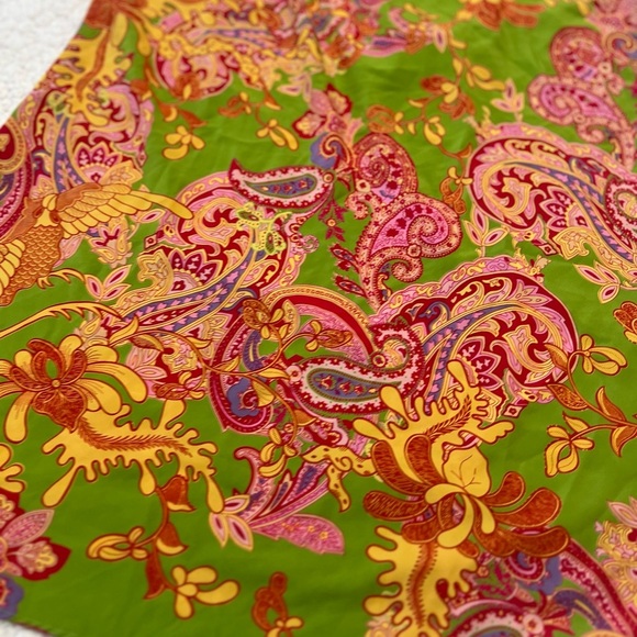 Natori Green and Pink Paisley Pajama Set - Picture 6 of 16